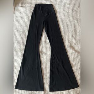 XS SHORT Aerie Real Me High Waisted Crossover Flare Legging